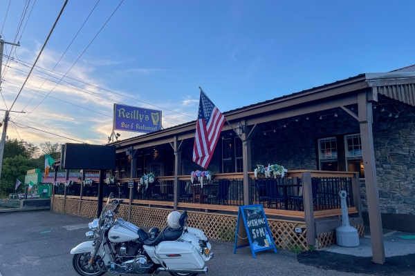 Reilly's-Irish-pub-restaurant-and-bar-east-durham