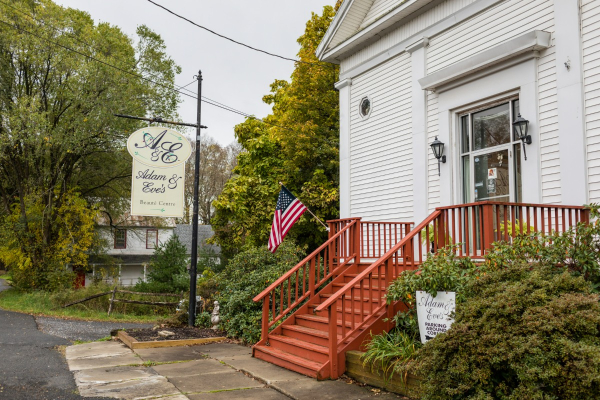 adam-&-eves-beaute-centre-leeds-ny
