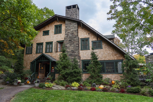 catskills-boutique-lodge-Deer-mountain-inn