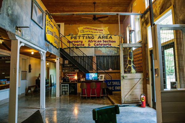 catskill-game-farm-overnight-zoo-experience-The-old-game-farm