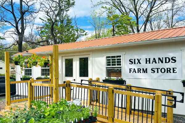 Six-Hands-Farm-Store-Catskill-NY