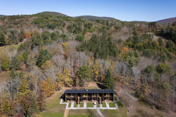 mountain-house-lodging-in-the-catskills-eastwind-hotel-windham-A-frame-cabin-rentals-Great Northern-Catskills