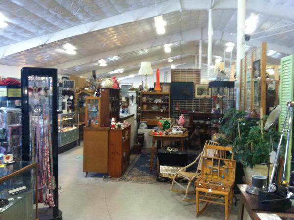 Coxsackie Antiques Center