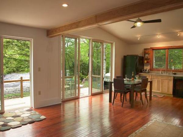 A Stream Side Cottage & The Waterfall House Rentals