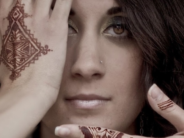 woman with henna tattoo