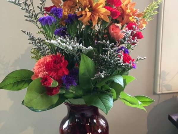 bouquet in room 3