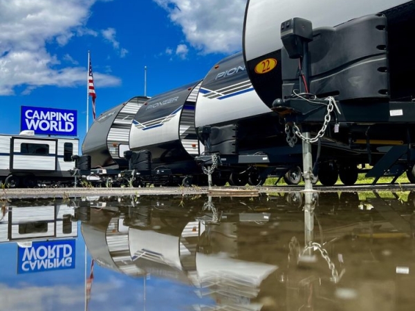 rvs outside camping world