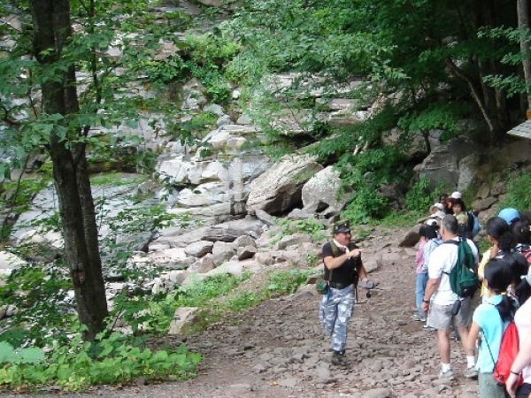 guided-hiking-tour-upstate-ny