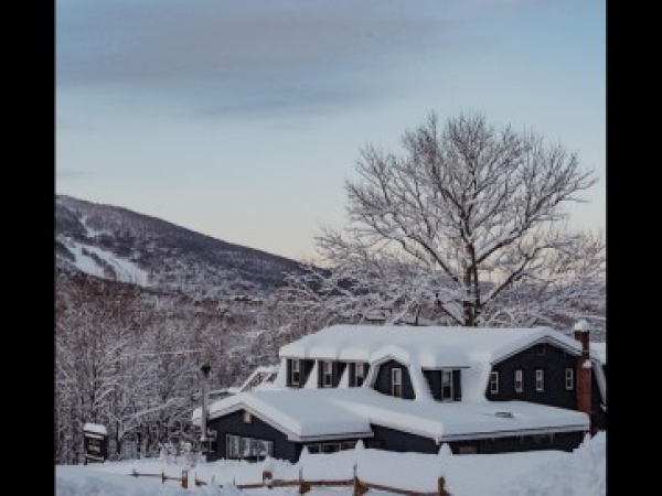 Eastwind-windham-upstate-ny-catskills-winter-escape