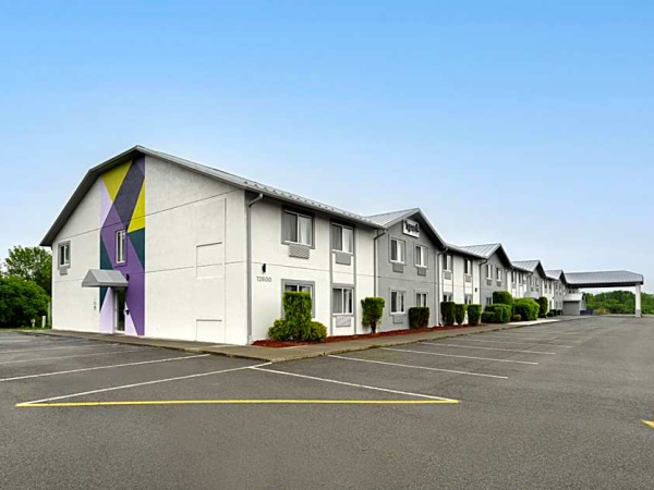 spark-by-hilton-west-coxsackie-affordable-hotel-catskills-getaway