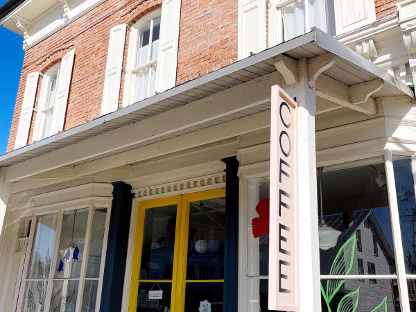 Hartland-on-the-hudson-leeds-cards-coffee