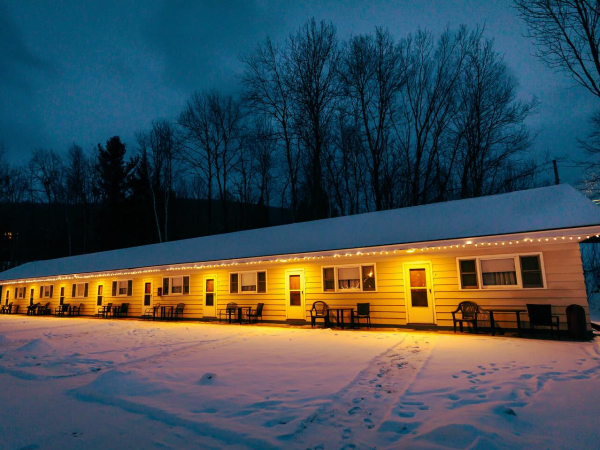 Jimmy-oconnors-windham-mountain-inn-lodging