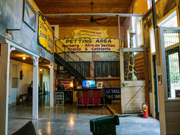 catskill-game-farm-overnight-zoo-experience-The-old-game-farm