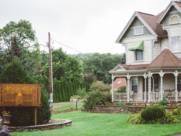 Albergo-Great-northern-catskills-bed-and-breakfast
