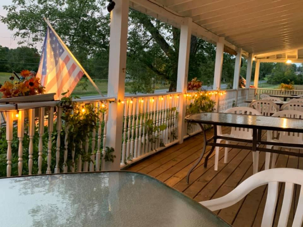 Hollowbrook-Inn-Great-Northern-Catskills