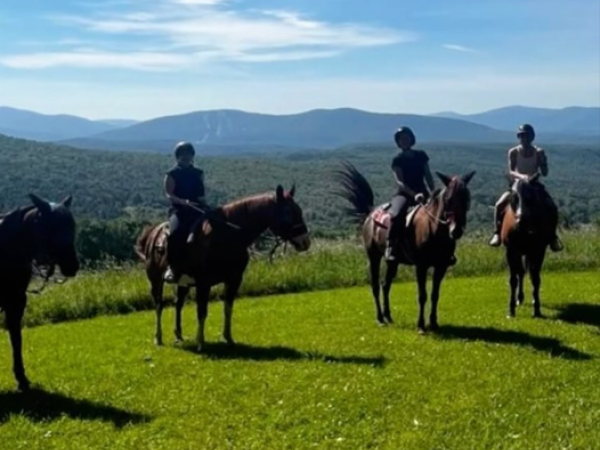 spring-summer-fall-activities-great-northern-catskills-horseback-riding