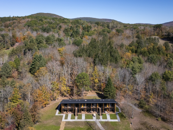 mountain-house-lodging-in-the-catskills-eastwind-hotel-windham-A-frame-cabin-rentals-Great Northern-Catskills