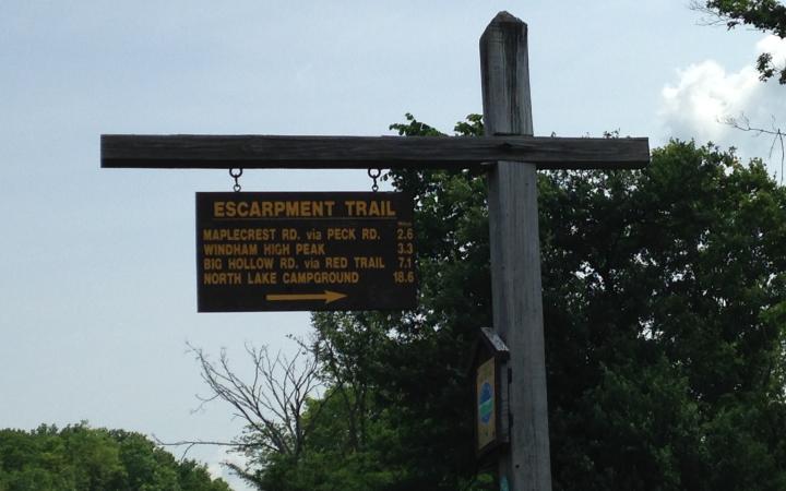 Escarpment Trail - Windham Trailhead