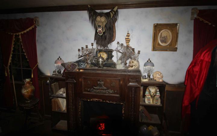 Massacre Mansion 
