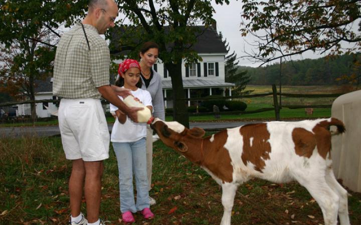 Farm Tours at Hull-O Farms 