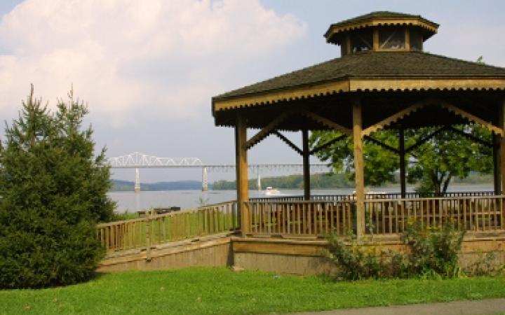 Dutchman's Landing Park