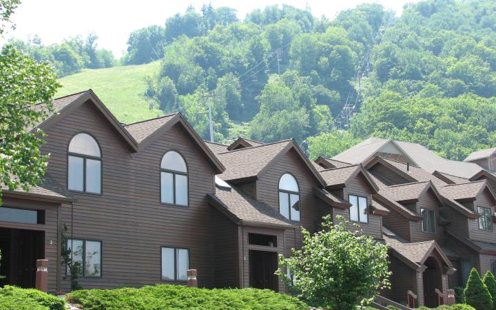 Liftside Village Condominiums