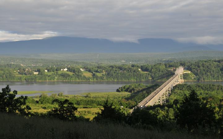 Hudson River Skywalk