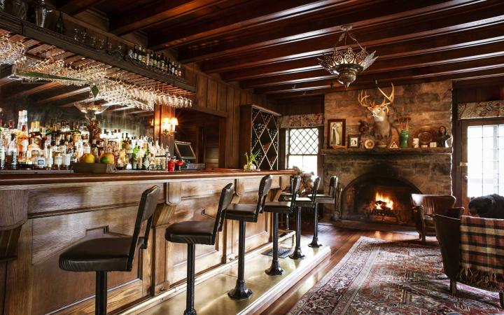 Deer Mountain Inn Restaurant Interior