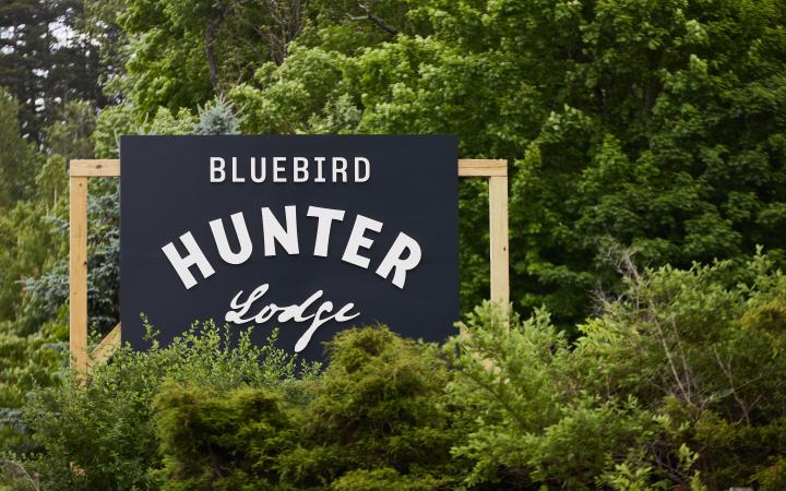 bluebird hunter lodge sign