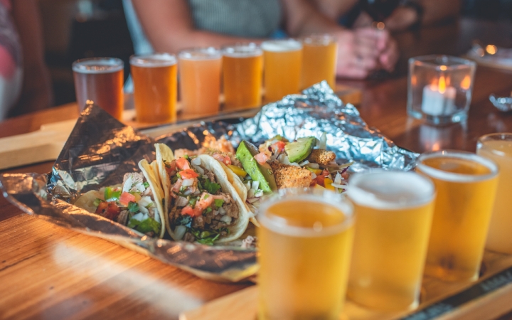 tacos and flight of brews