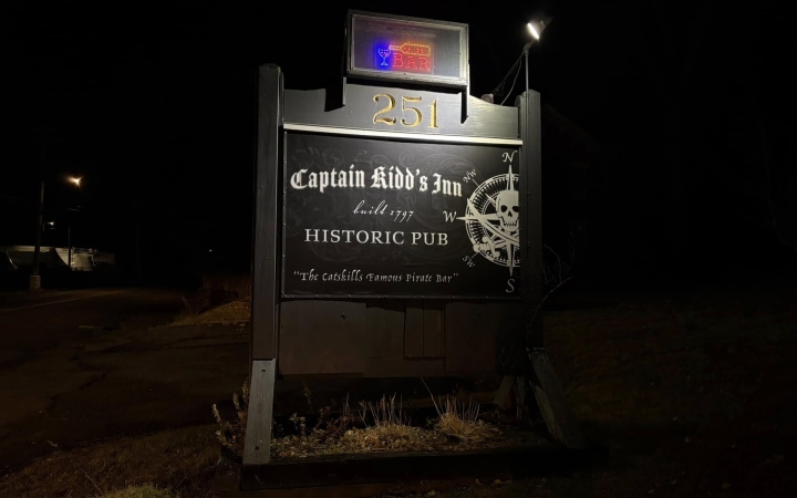 bar sign