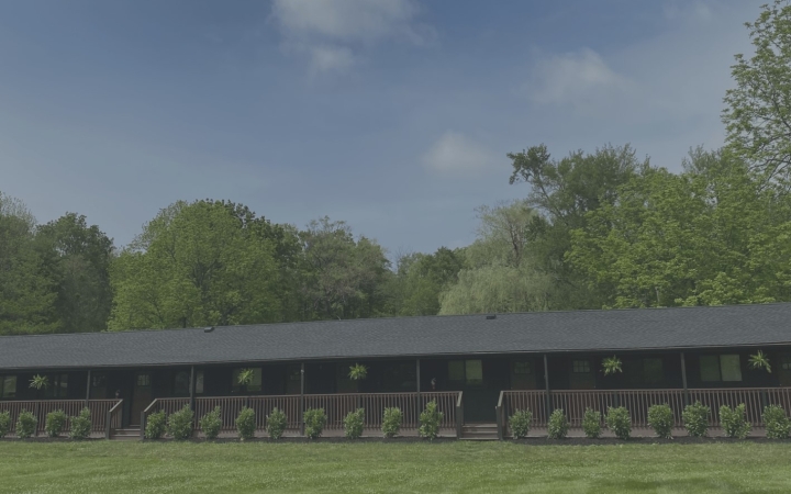 Willow Pond Motel Exterior