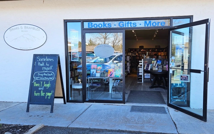 Briars and Brambles Books - Windham