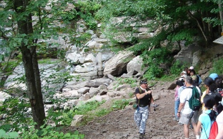 guided-hiking-tour-upstate-ny