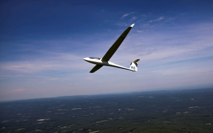 Nutmeg-Soaring-scenic-flights-catskills-greene-county 