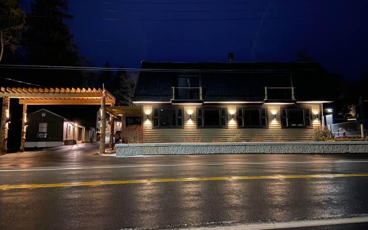 union-and-post-Great-Northern-Catskills-lodging-windham-ny