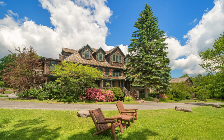 Hotel-mountain-brook-tannersville-great-northern-catskills-lodging