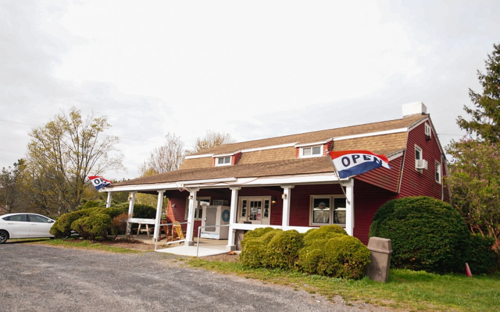 johanas-kitchen-latin-food-acai-bowls-catskill-ny
