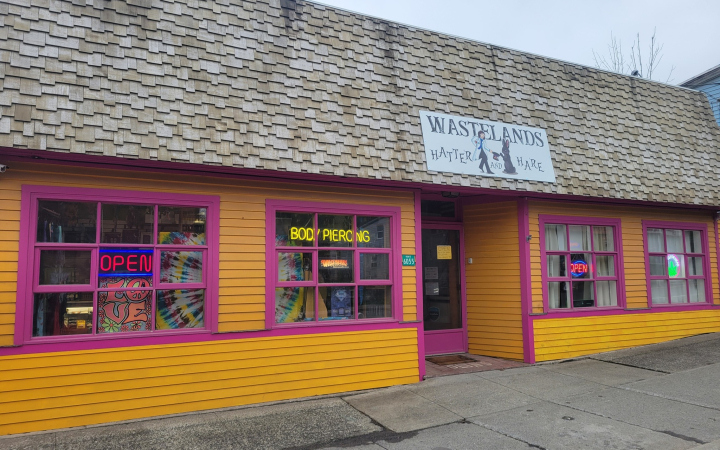 Wastelands-Hatter-And-Hare-novelty-shop-Tannersville-ny