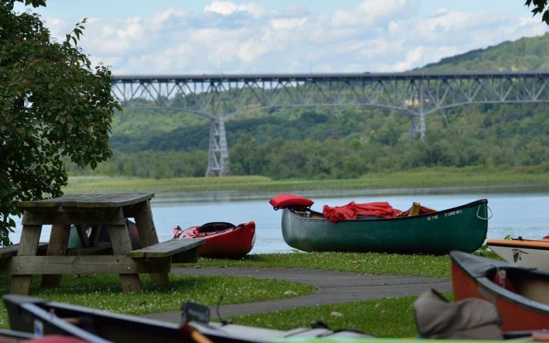 Paddling Boating Boat Rentals Adventure Capital Of The