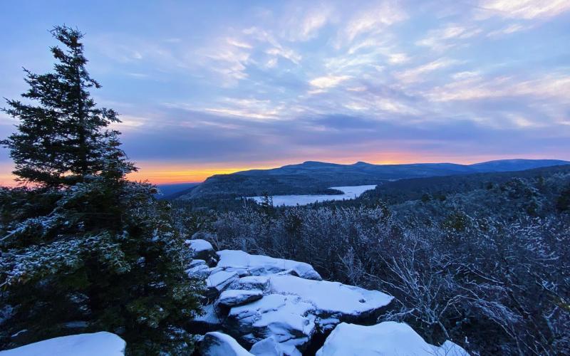 Winter Hiking Trails and Guide To The New York Catskills
